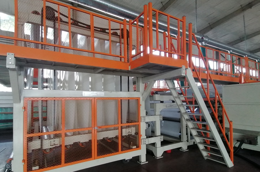 防水板自动涂胶装置